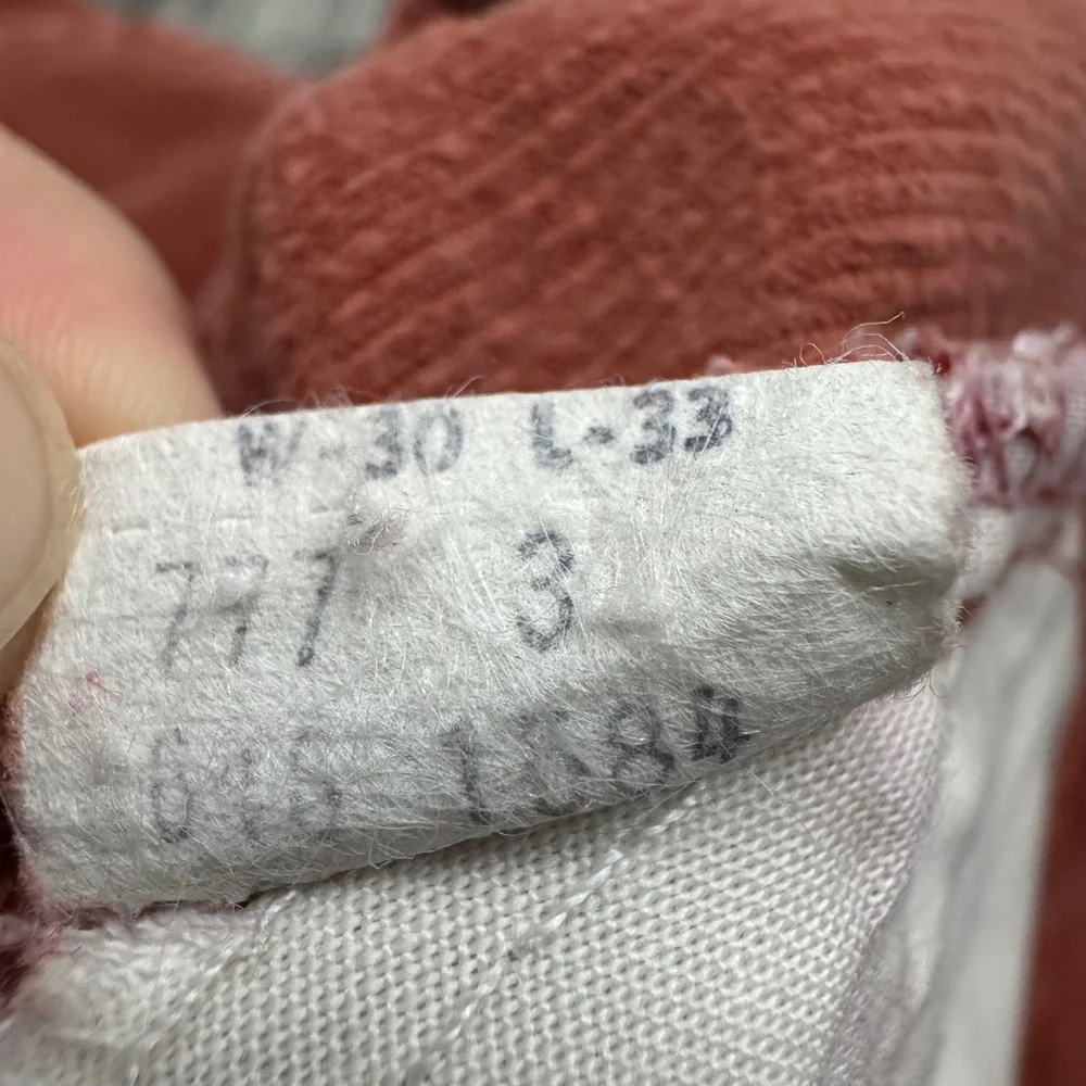 Levis measured as